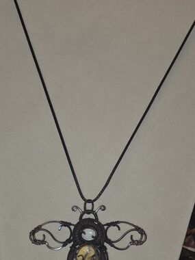 Artisan Wirework Bumblebee Jasper Pendant Necklace On 20in Cord